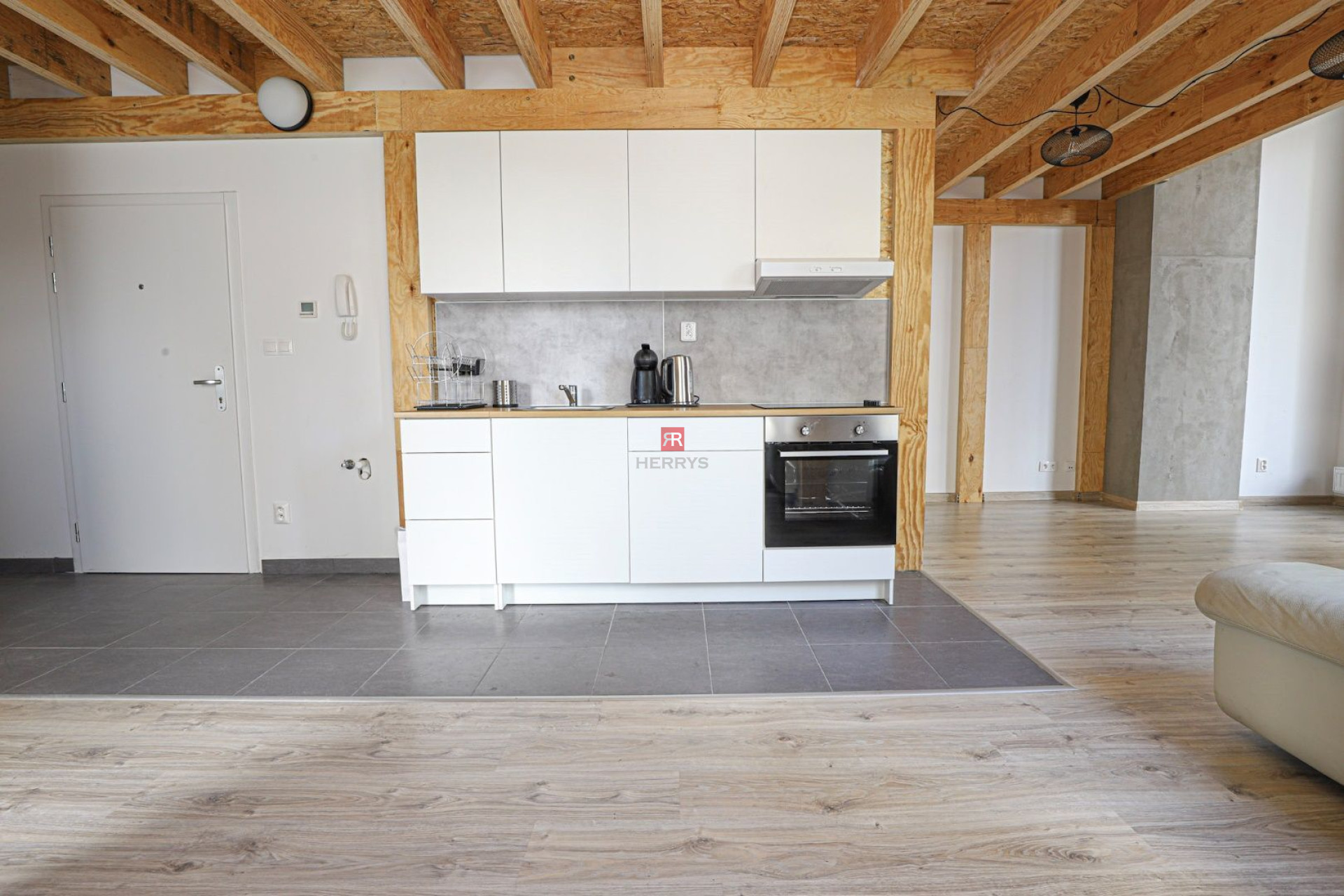 HERRYS - For rent a spacious atypical loft in the new building City Park Ružinov