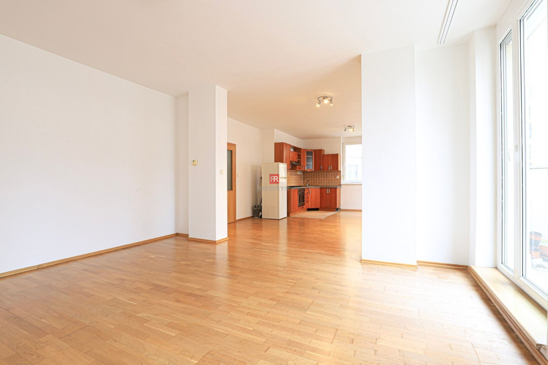 HERRYS - For rent 2 bedroom apartment near Slovensky rozhlas on Zilinska Str.