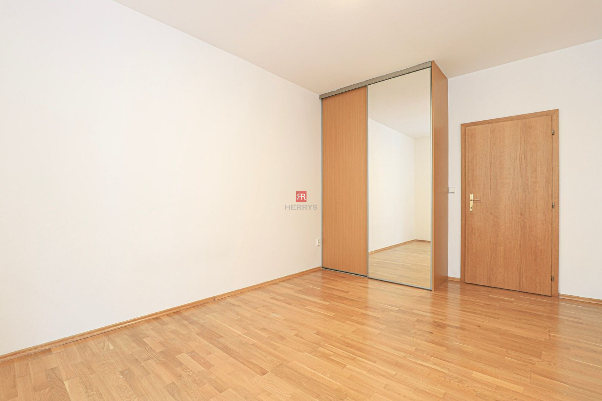 HERRYS - For rent 2 bedroom apartment near Slovensky rozhlas on Zilinska Str.