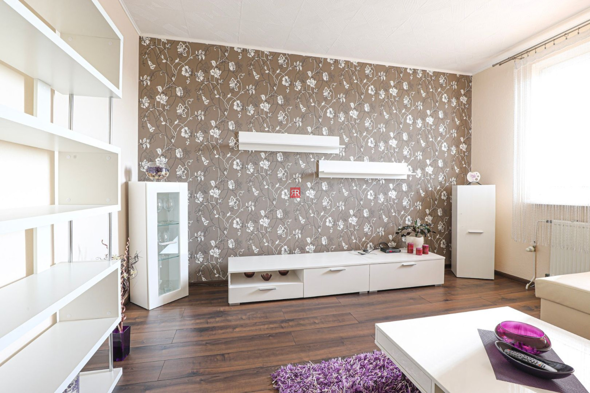 HERRYS - Furnished 3 bedroom apartment with a loggia for rent in Petržalka