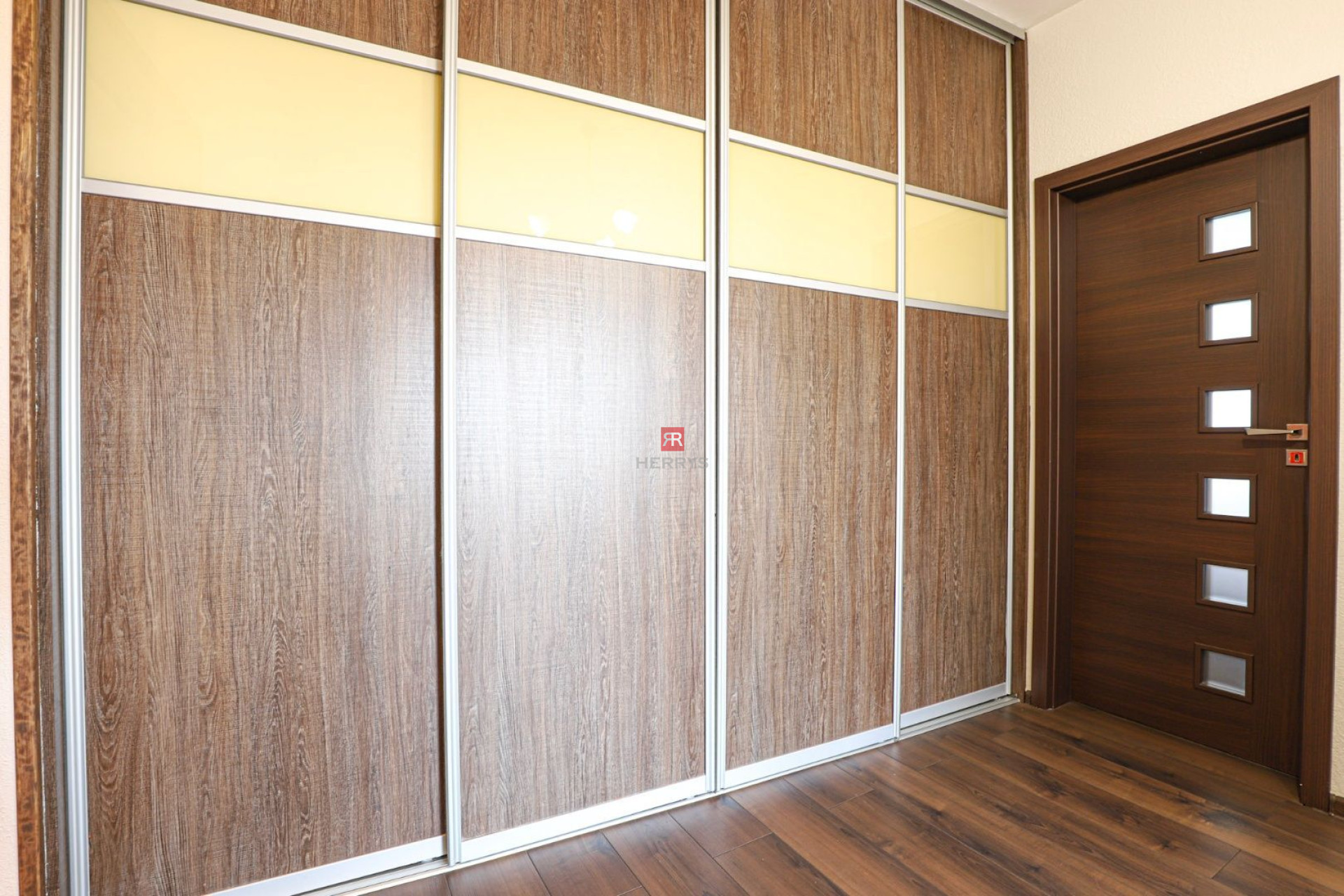 HERRYS - Furnished 3 bedroom apartment with a loggia for rent in Petržalka