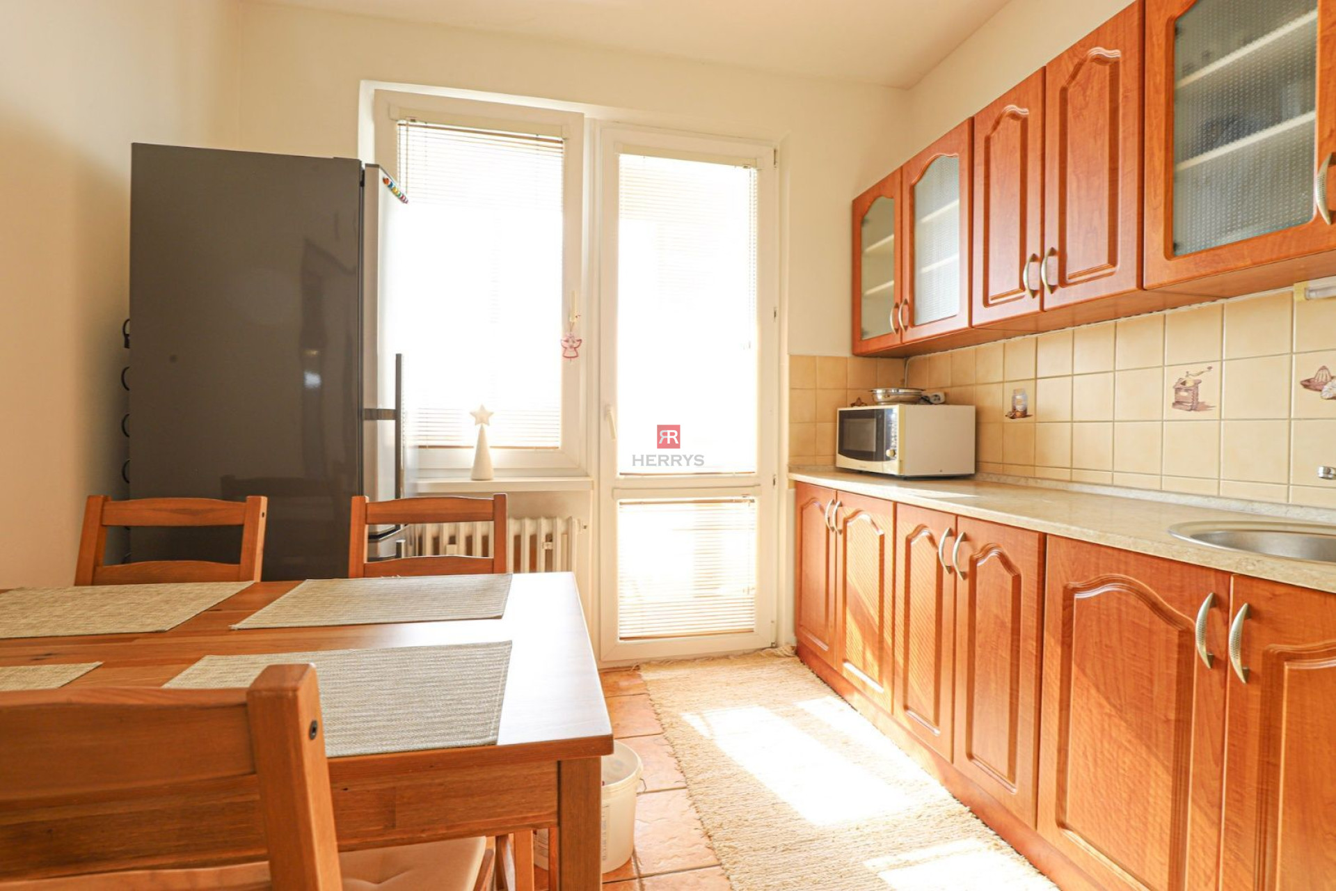 HERRYS - Furnished 3 bedroom apartment with a loggia for rent in Petržalka