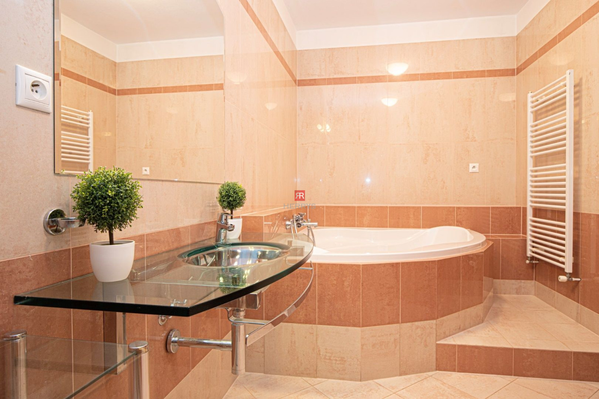 HERRYS - For rent spacious 3 bedroom apartment with garage in a popular location Dúbravky