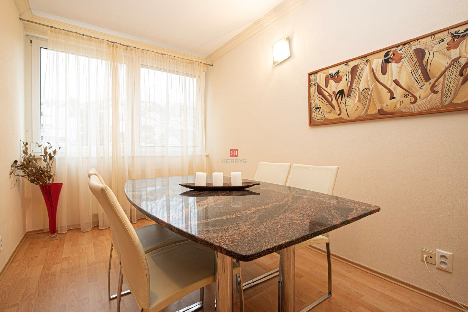 HERRYS - For rent spacious 3 bedroom apartment with garage in a popular location Dúbravky
