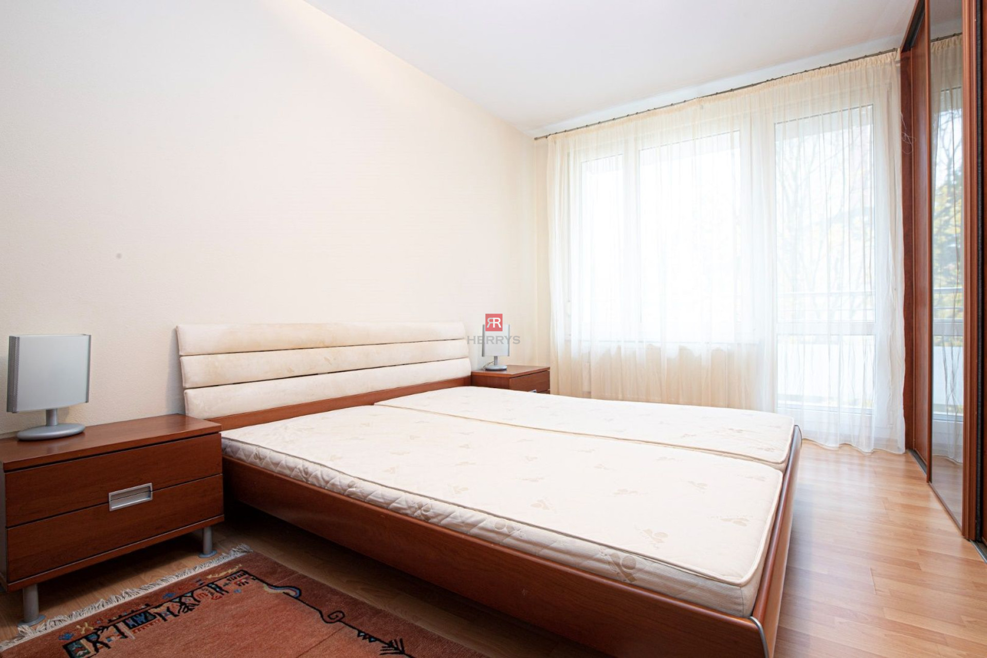 HERRYS - For rent spacious 3 bedroom apartment with garage in a popular location Dúbravky