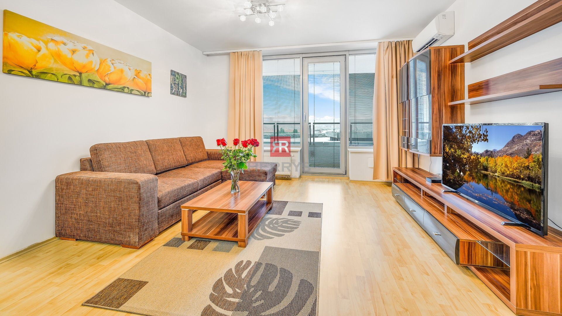 HERRYS - Na prenájom kompletne zariadený 2-izbový byt s garážovým státím v komplexe III VEŽE